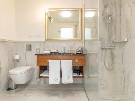 حجز فنادق وطيران