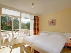 حجز فنادق وطيران