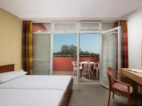 حجز فنادق وطيران