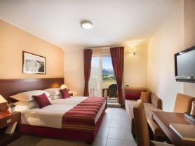 حجز فنادق وطيران