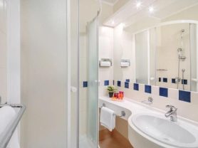 حجز فنادق وطيران