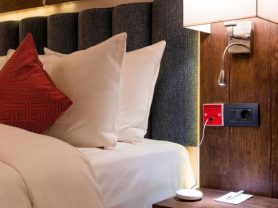 حجز فنادق وطيران