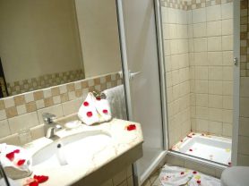 حجز فنادق وطيران